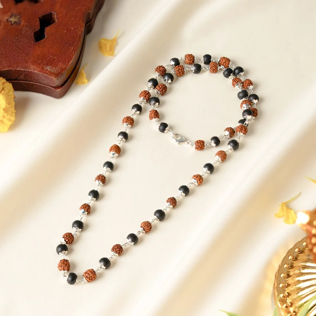 Rudraksha+karungali mala